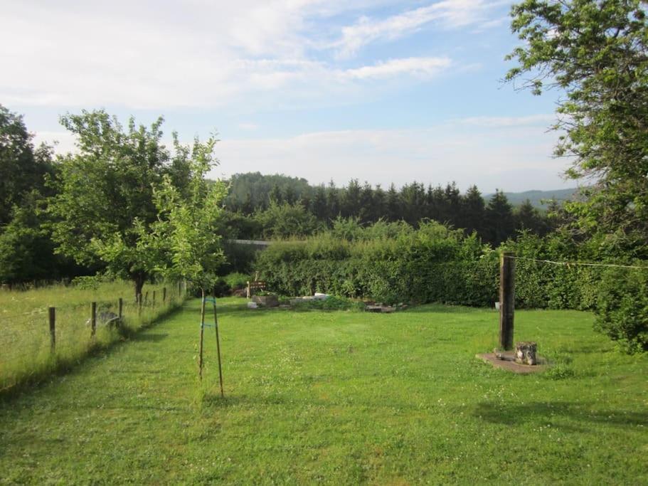 Chambres Au Calme En Ardenne Fauvillers Екстер'єр фото